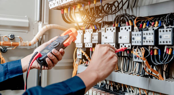 Best Emergency Electrical Repair  in Savanna, IL
